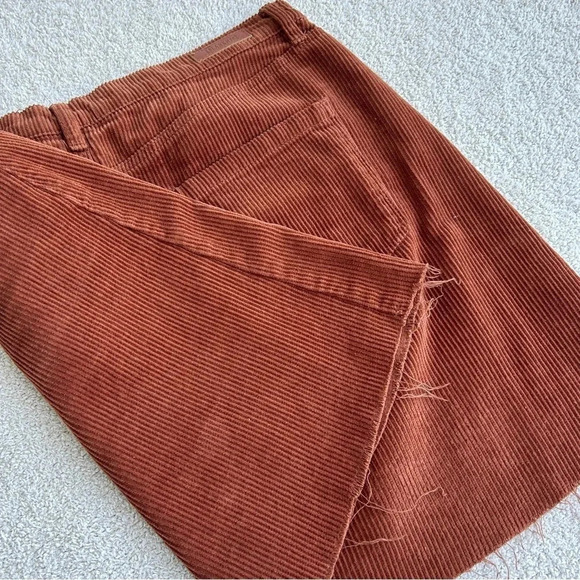 BlankNYC Atlas Rusty Brown Corduroy Cotton Raw Hem Mini Skirt Fall Transition 28 - Picture 4 of 8